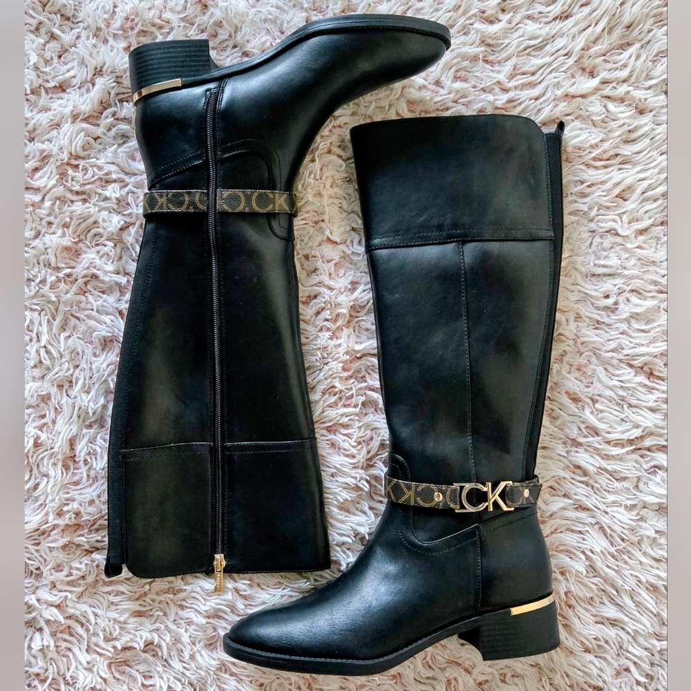 😎NWOT Calvin Klein Monogram Black Riding Boots
